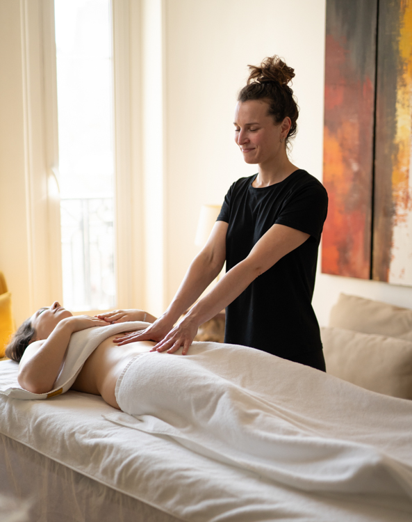 Massage_holistique_fertilite_energetique_paris_vanves_Paris9_Chloe_Pitras
