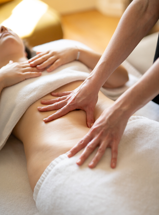 massage-energetique-fertilite-preconception-paris9-vanves-chloe-pitras